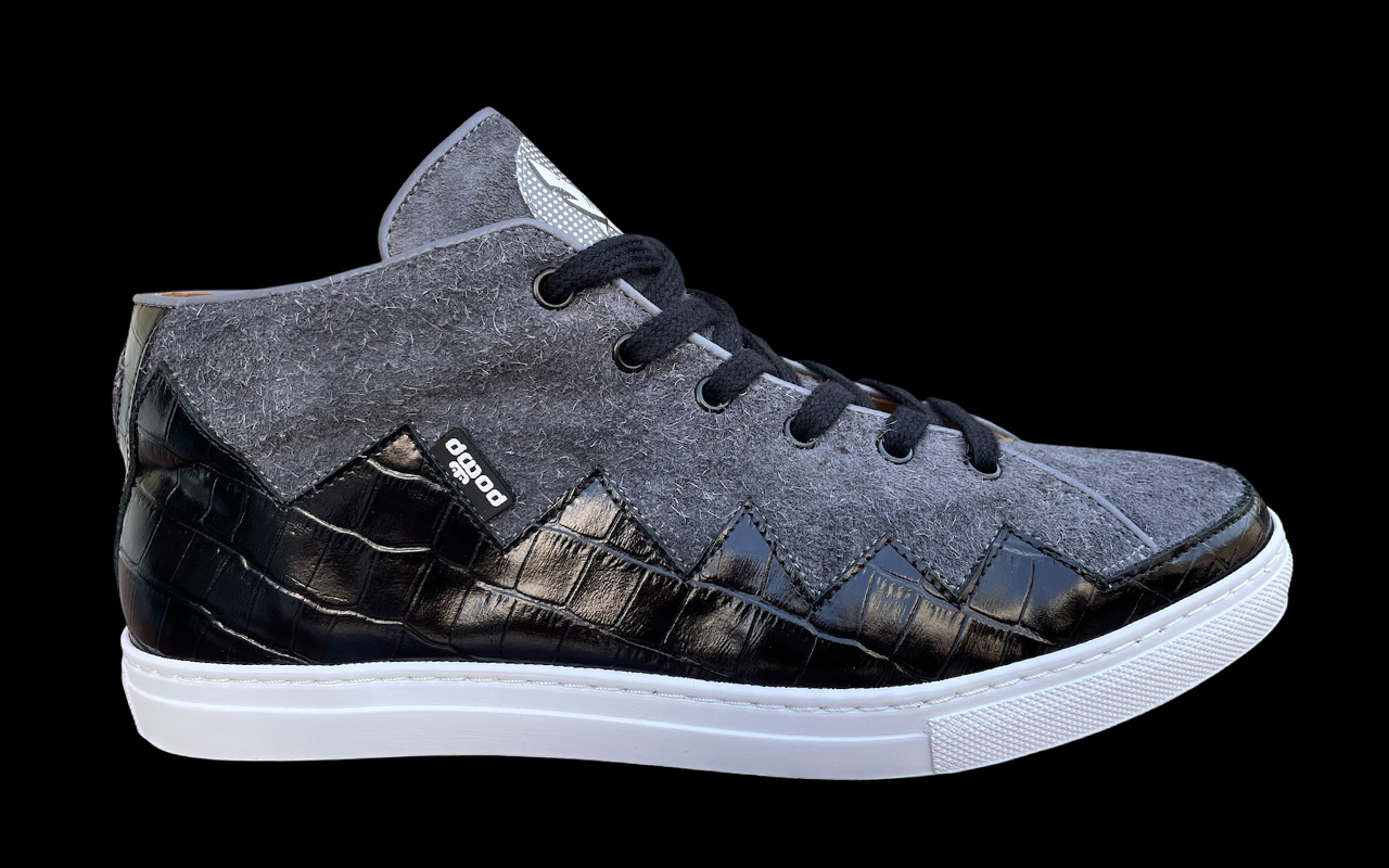 SHARKY BANANA 'Onix'